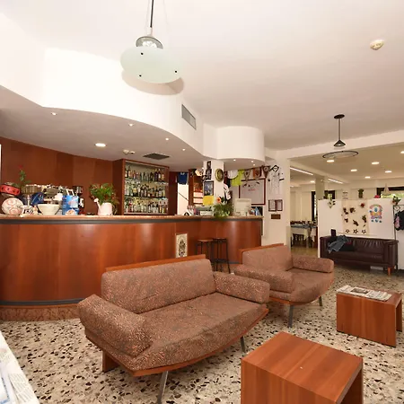 Urbinati 3*
